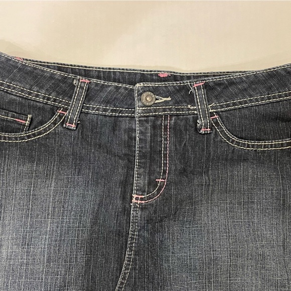 Denim Skort With Pink Stitching Girls Size 16 - Picture 2 of 7